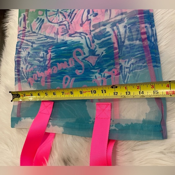 Nwot Lilly Pulitzer “Let’s Go Somewhere xx Lilly” Mesh Beach/Shopping Tote - Picture 6 of 8